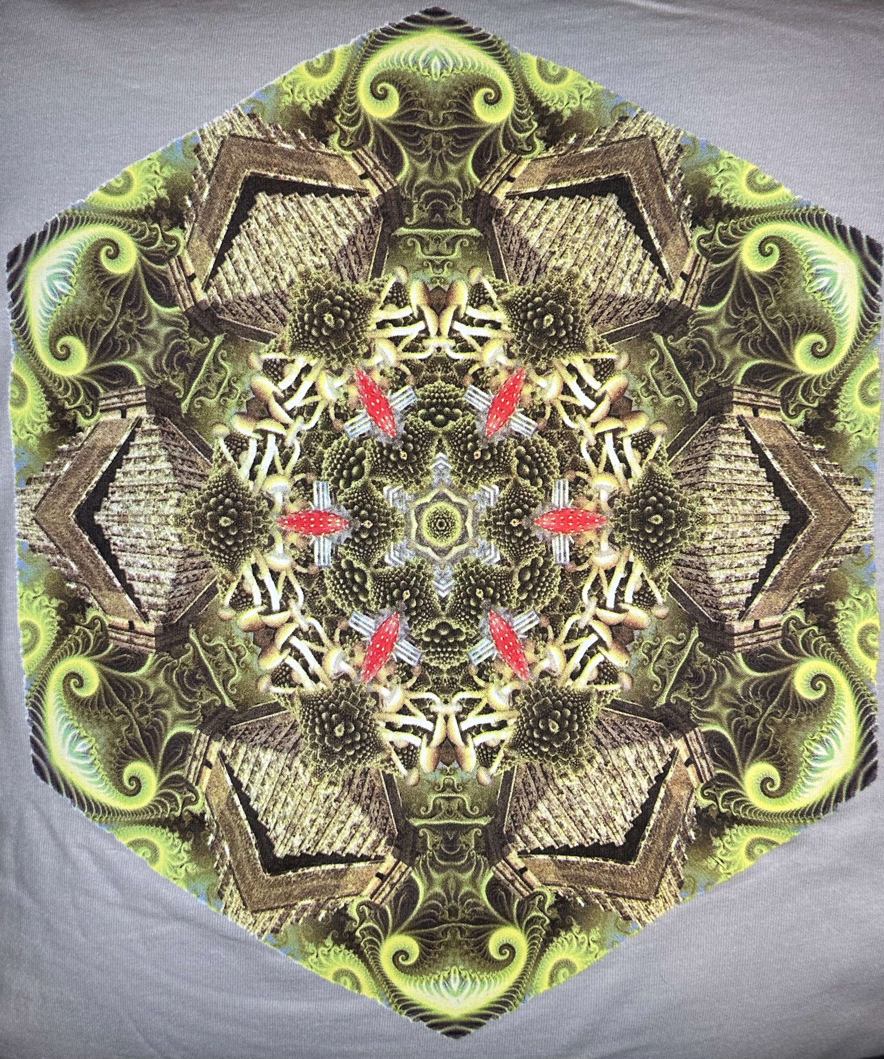 Teonanácatl Mandala - Mist Gray T-Shirt