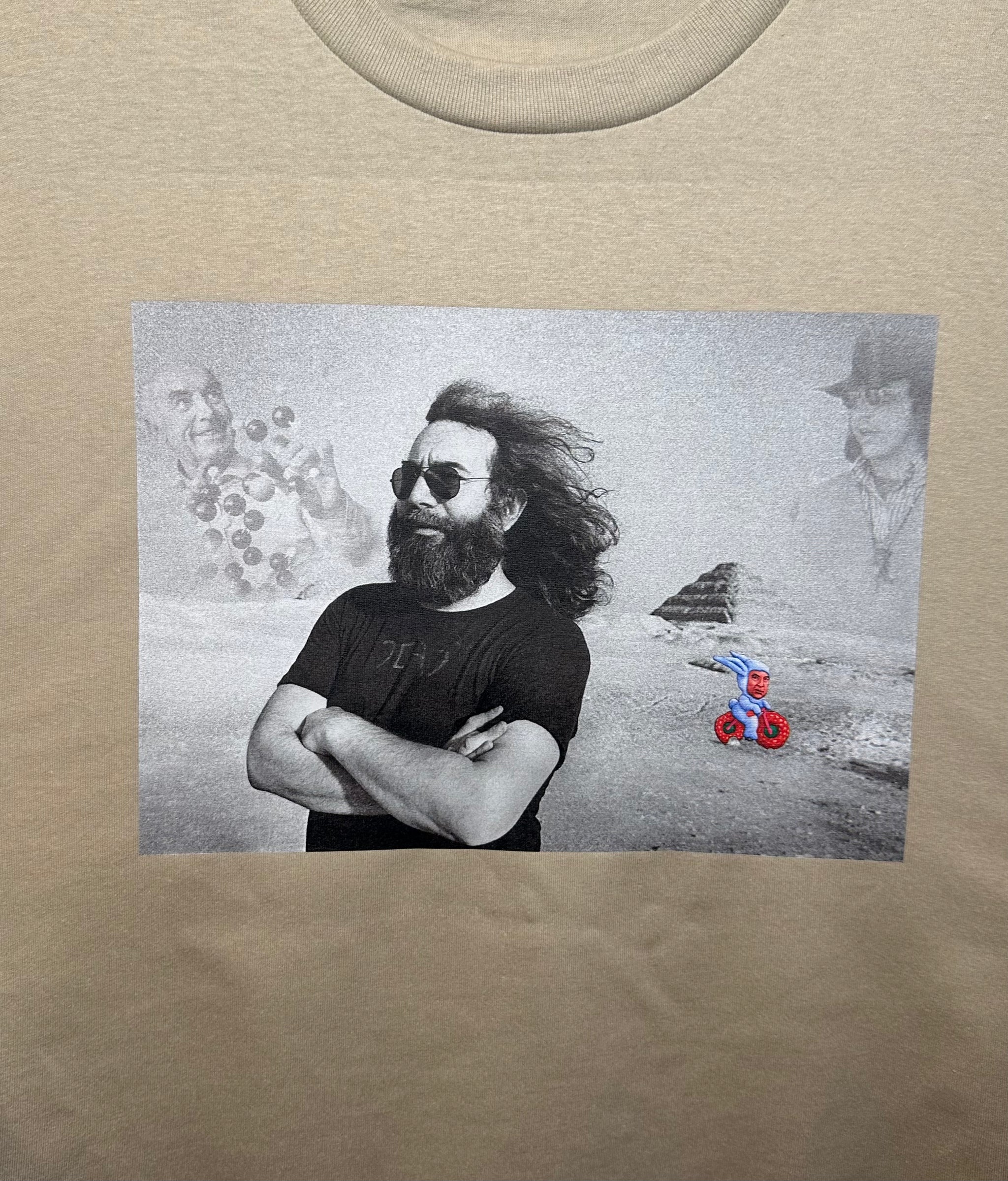 Desert Vision: Jerry Garcia at the Step Pyramid of Djoser with Owsley Stanley, and Albert Hofmann - Sand T-Shirt