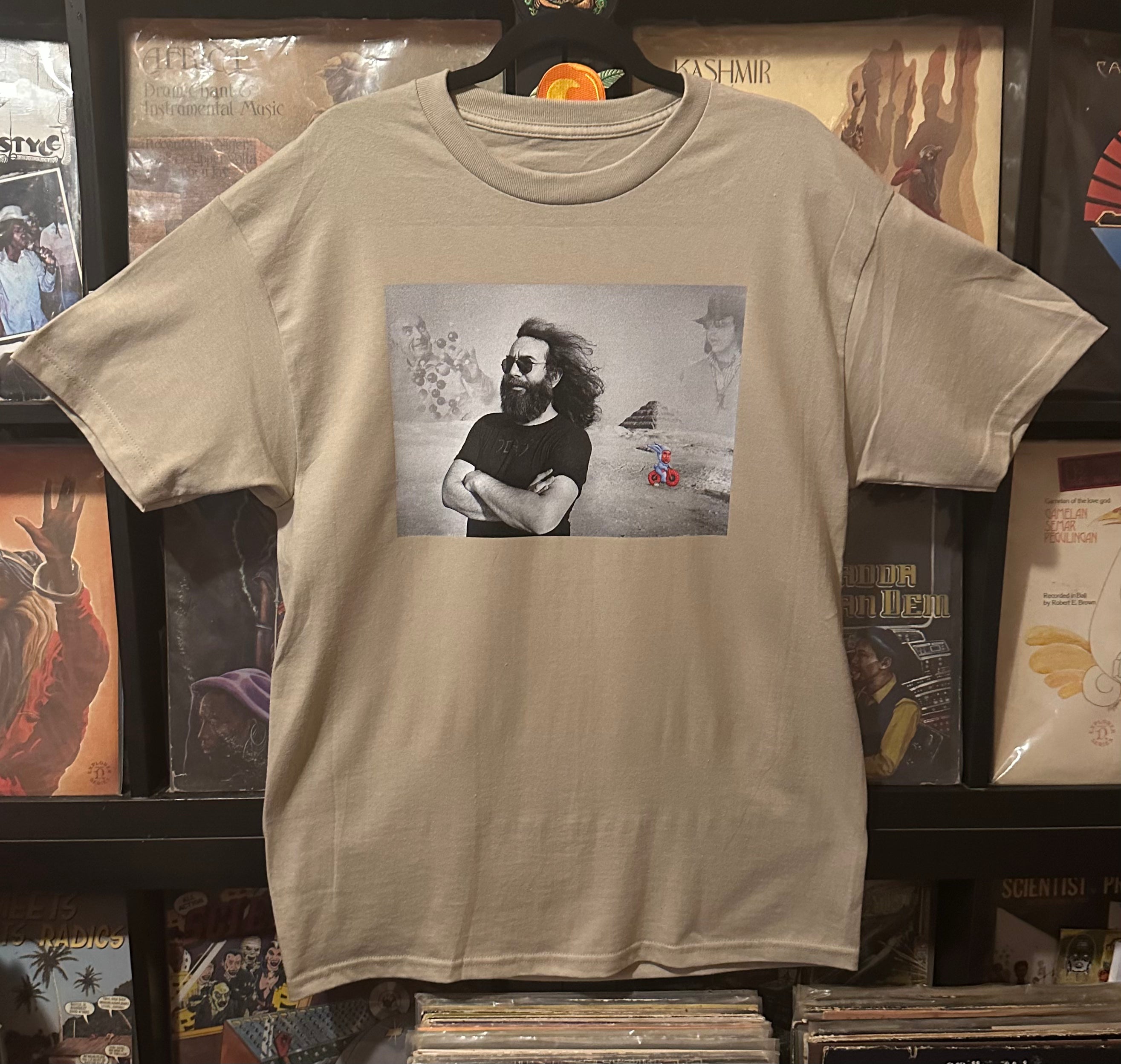 Desert Vision: Jerry Garcia at the Step Pyramid of Djoser with Owsley Stanley, and Albert Hofmann - Sand T-Shirt
