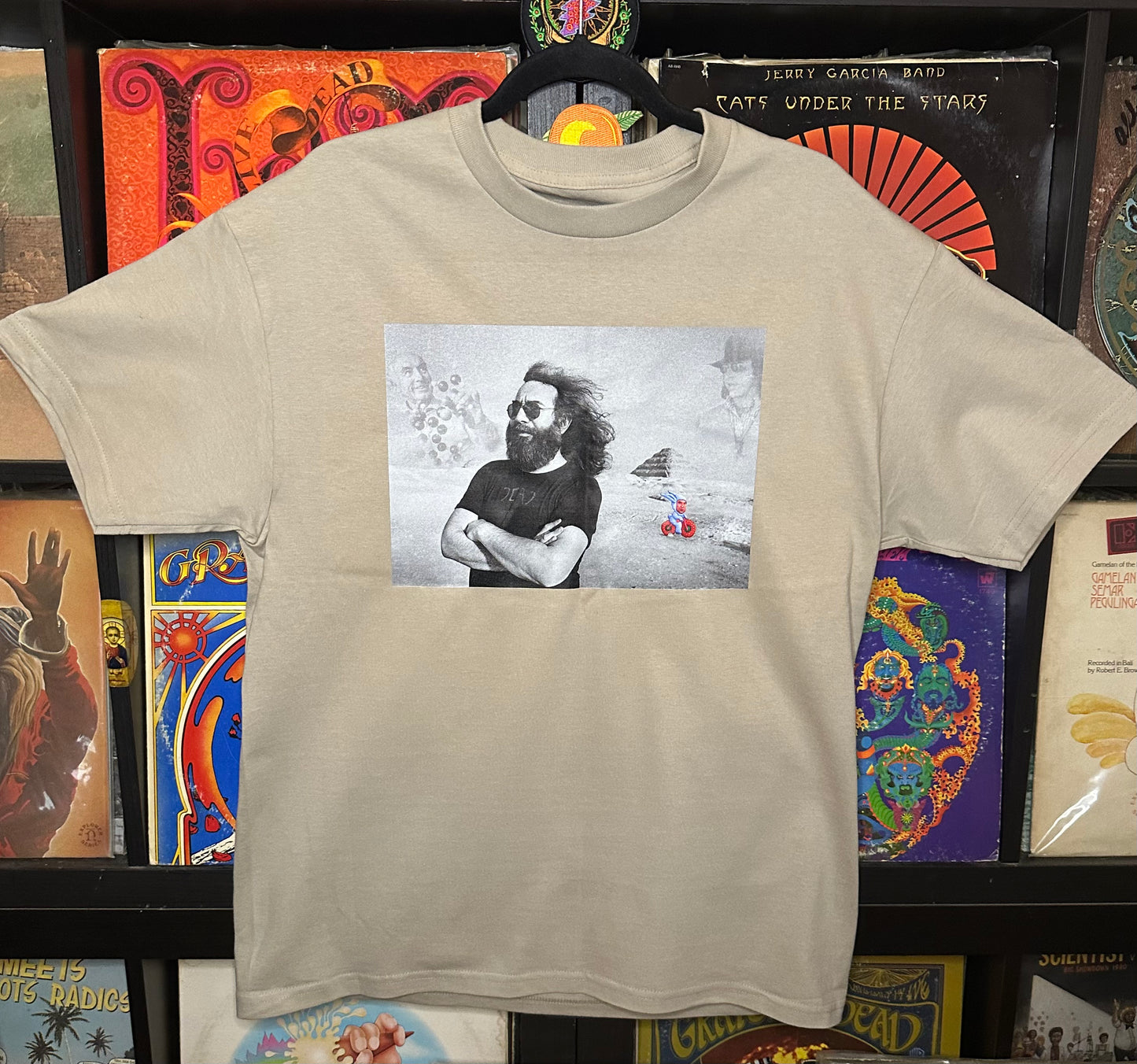 Desert Vision: Jerry Garcia at the Step Pyramid of Djoser with Owsley Stanley, and Albert Hofmann - Sand T-Shirt